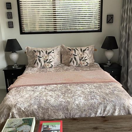 Botanical Haven Bed & Breakfast Тауранга Екстериор снимка